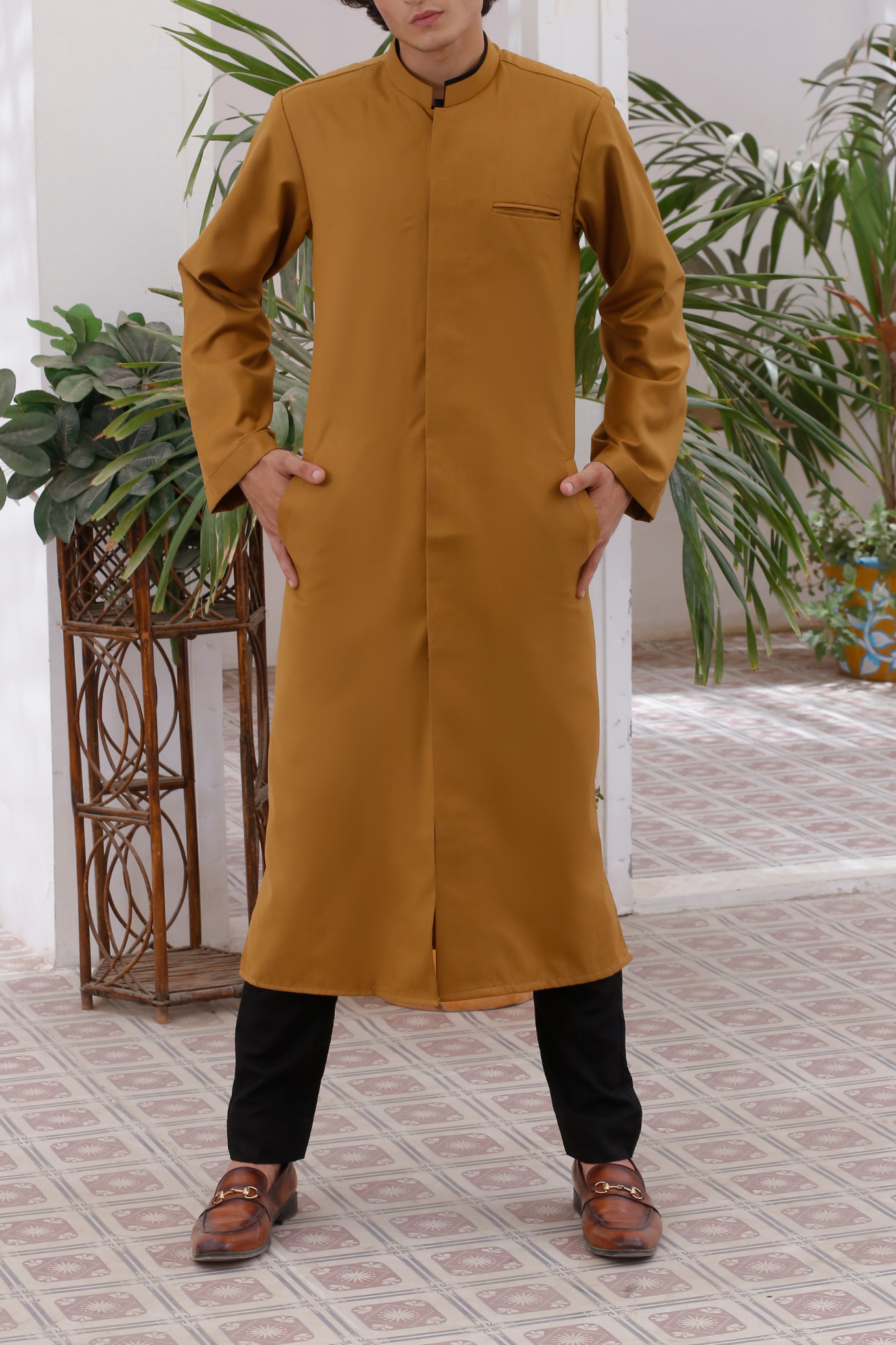 Basic Men's Jumani