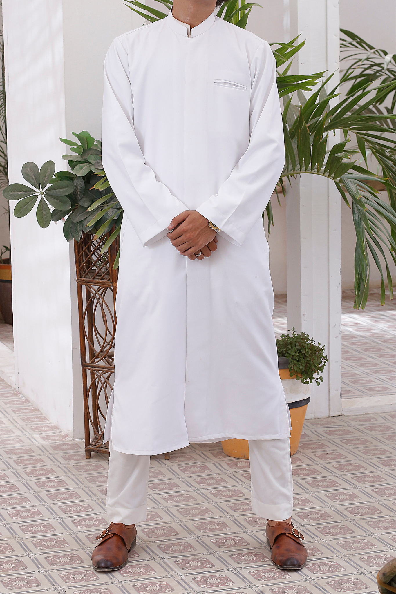 White Plain Collar Jumani