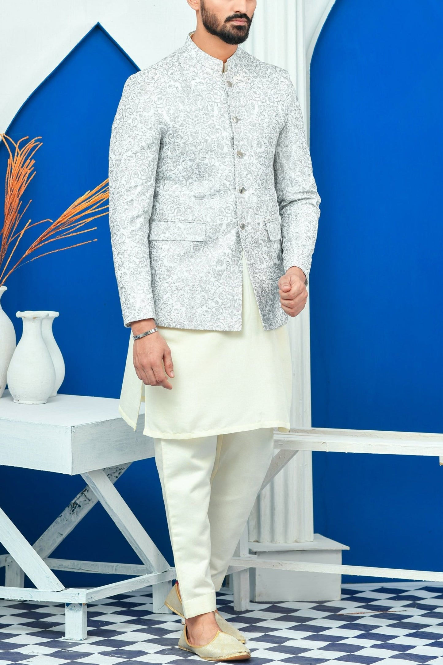 RSH 72 White Prince Coat