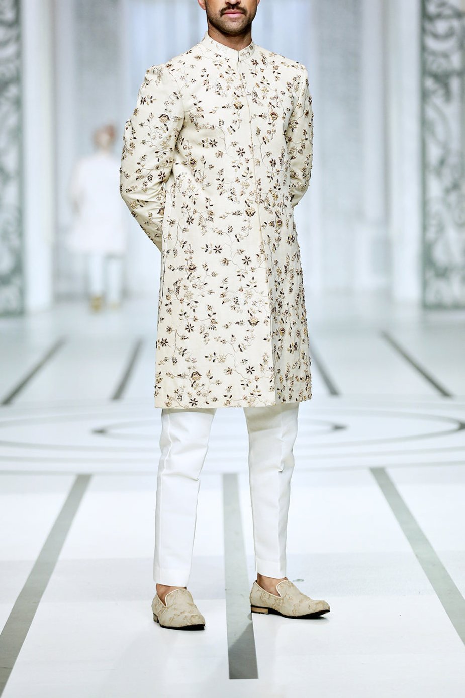 sherwani for groom pakistan