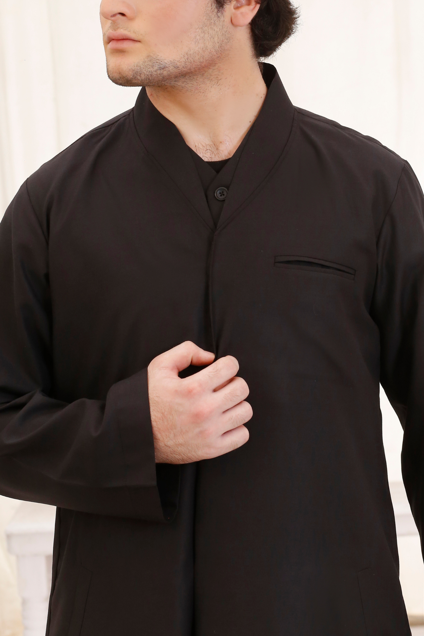 Traditional Arab Black Jumani