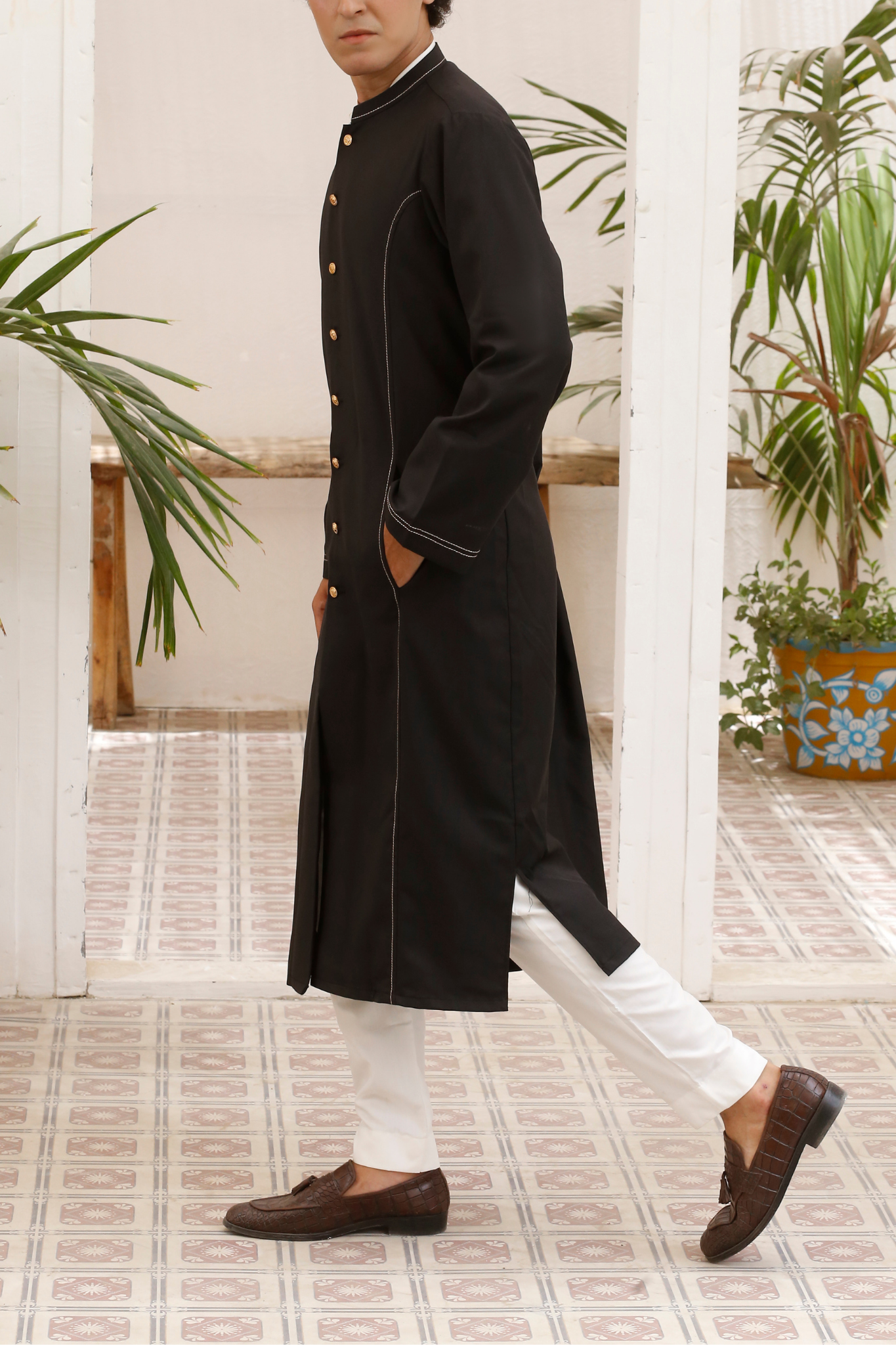 Formal Black Jumani