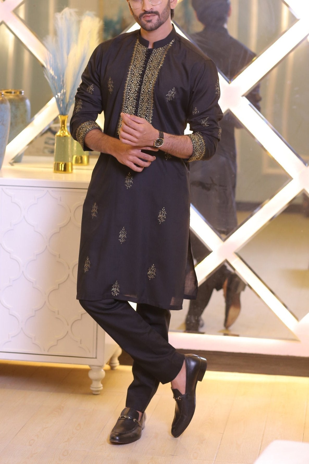 RSH Black Kurta Pajama Style
