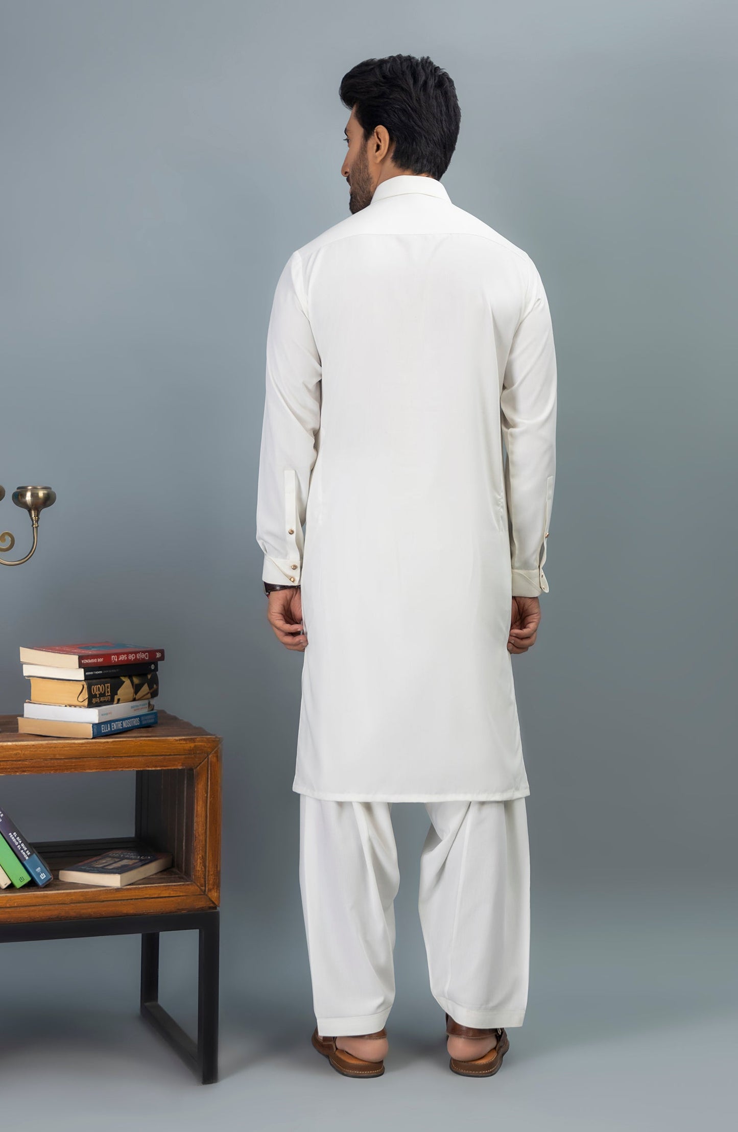 White shalwar kameez male In USA