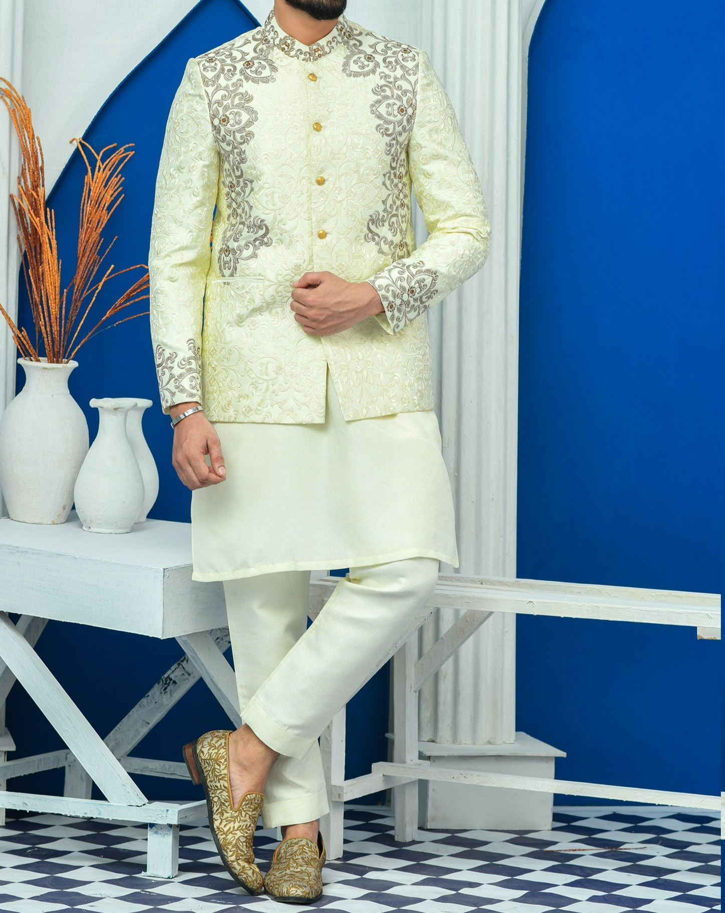 MC 07 White Prince Suit Men