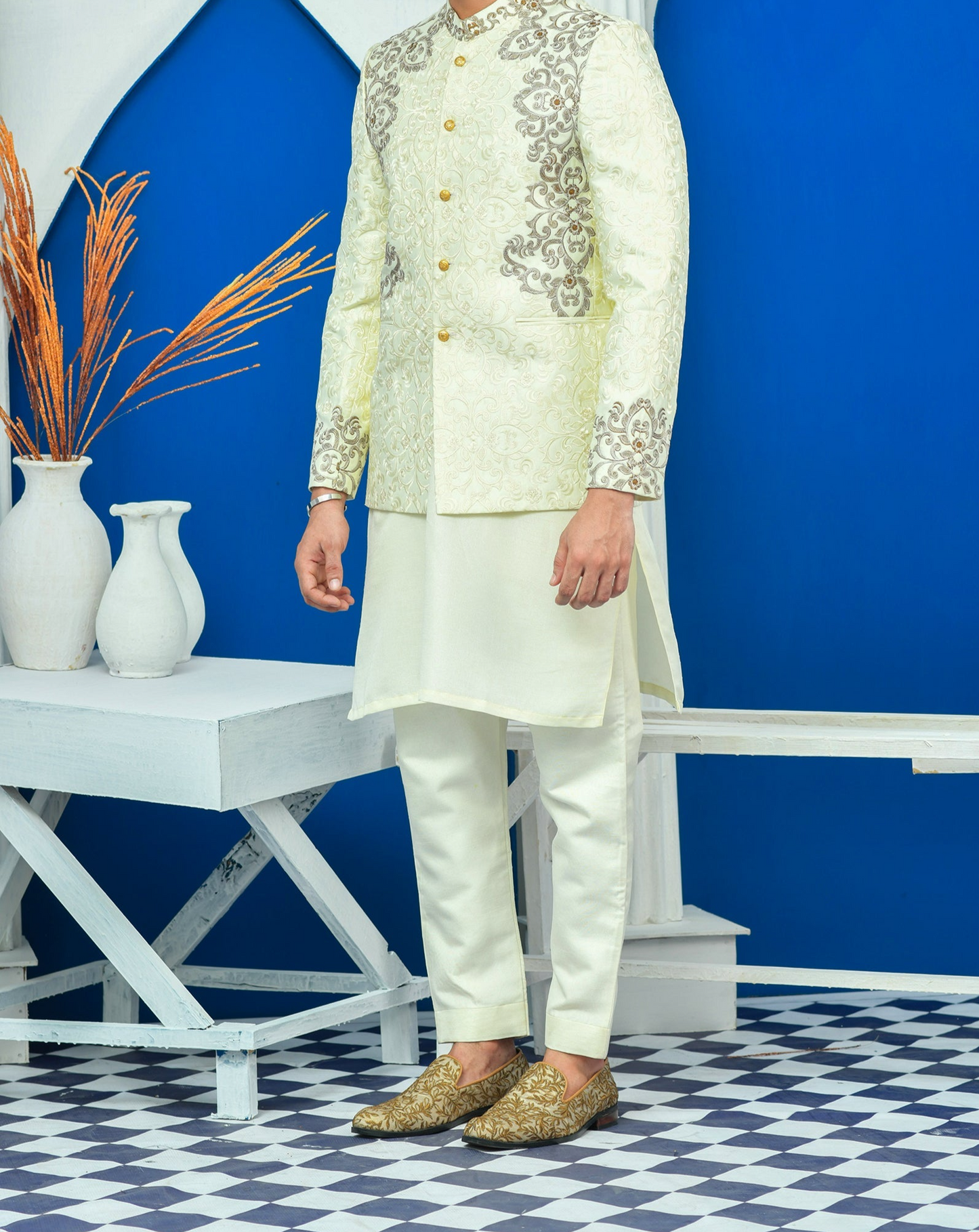 MC 07 White Prince Suit Men