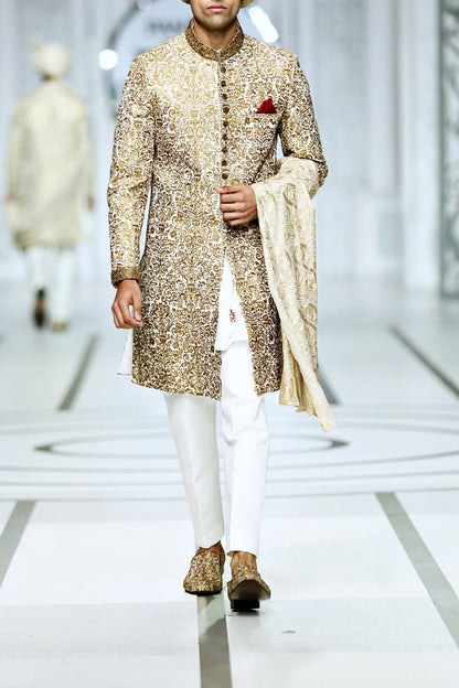 BCW 32 Exudes Elegance with the Delicate Copper Sherwani - Traditional Charm