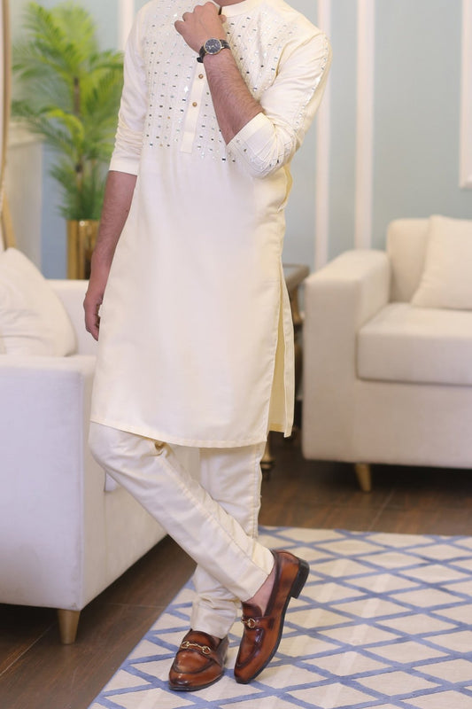 Off White Kurta And Pajama