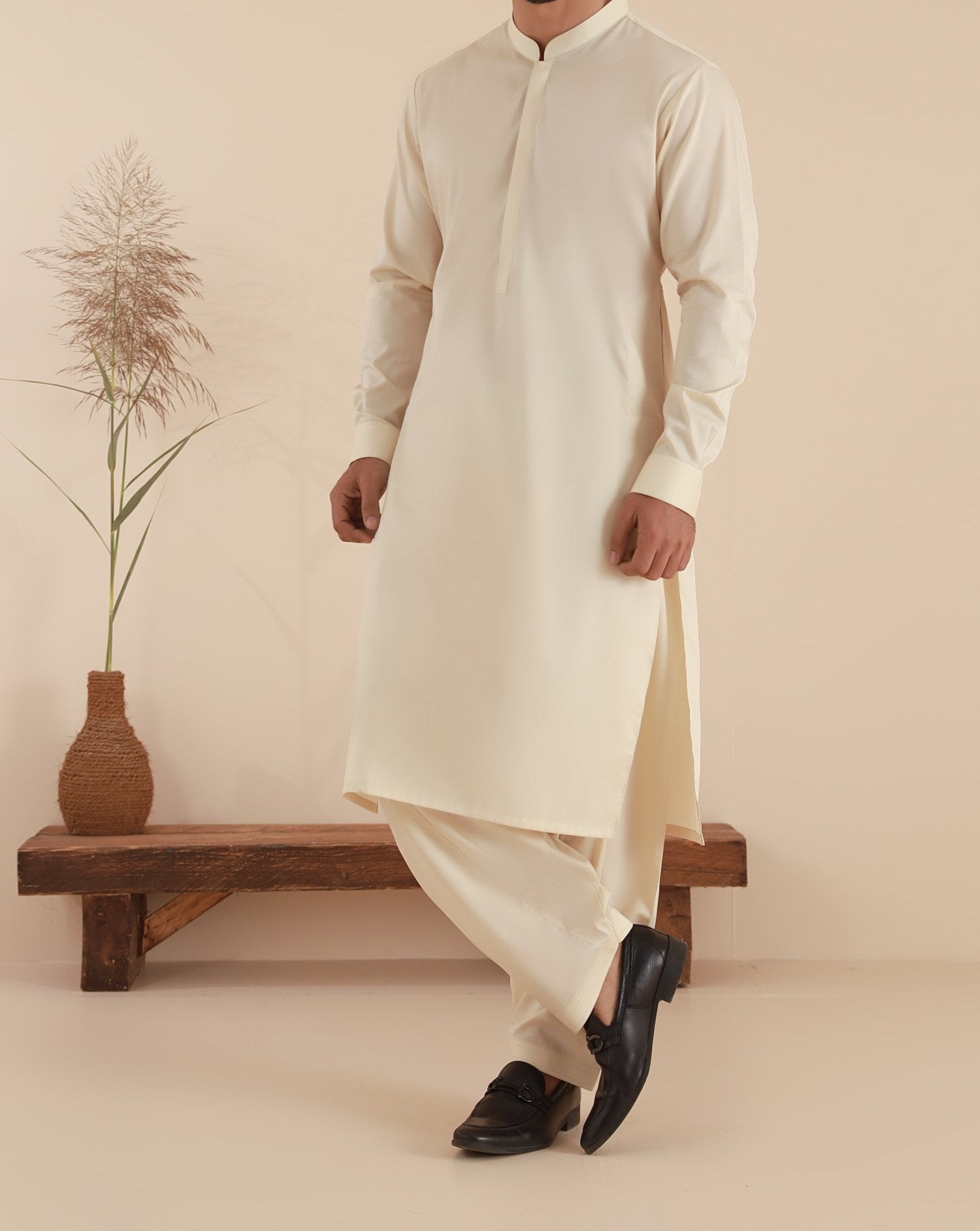 pakistani shalwar kameez men In USA